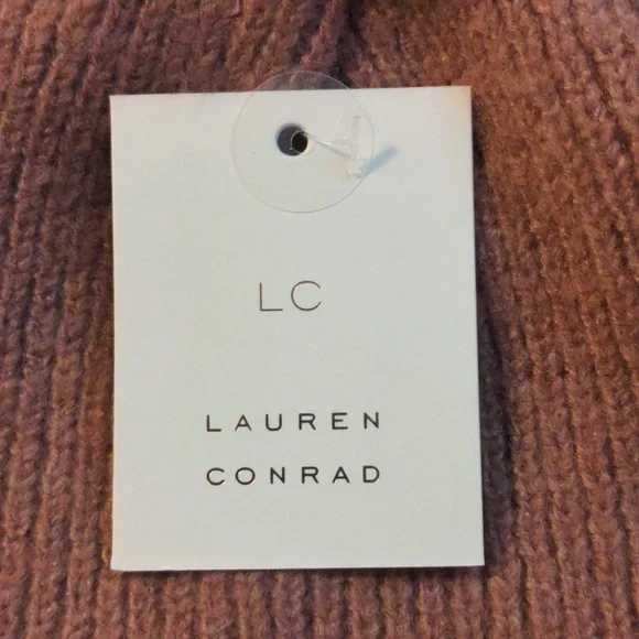 Lauren Conrad Pink Hat and Mittens Set NWT - Picture 6 of 6